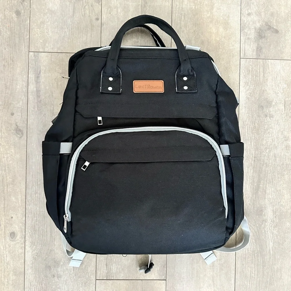 New Lexi Roman Women’s Diaper Backpack Bag / Backpack / Bassinet all in one
